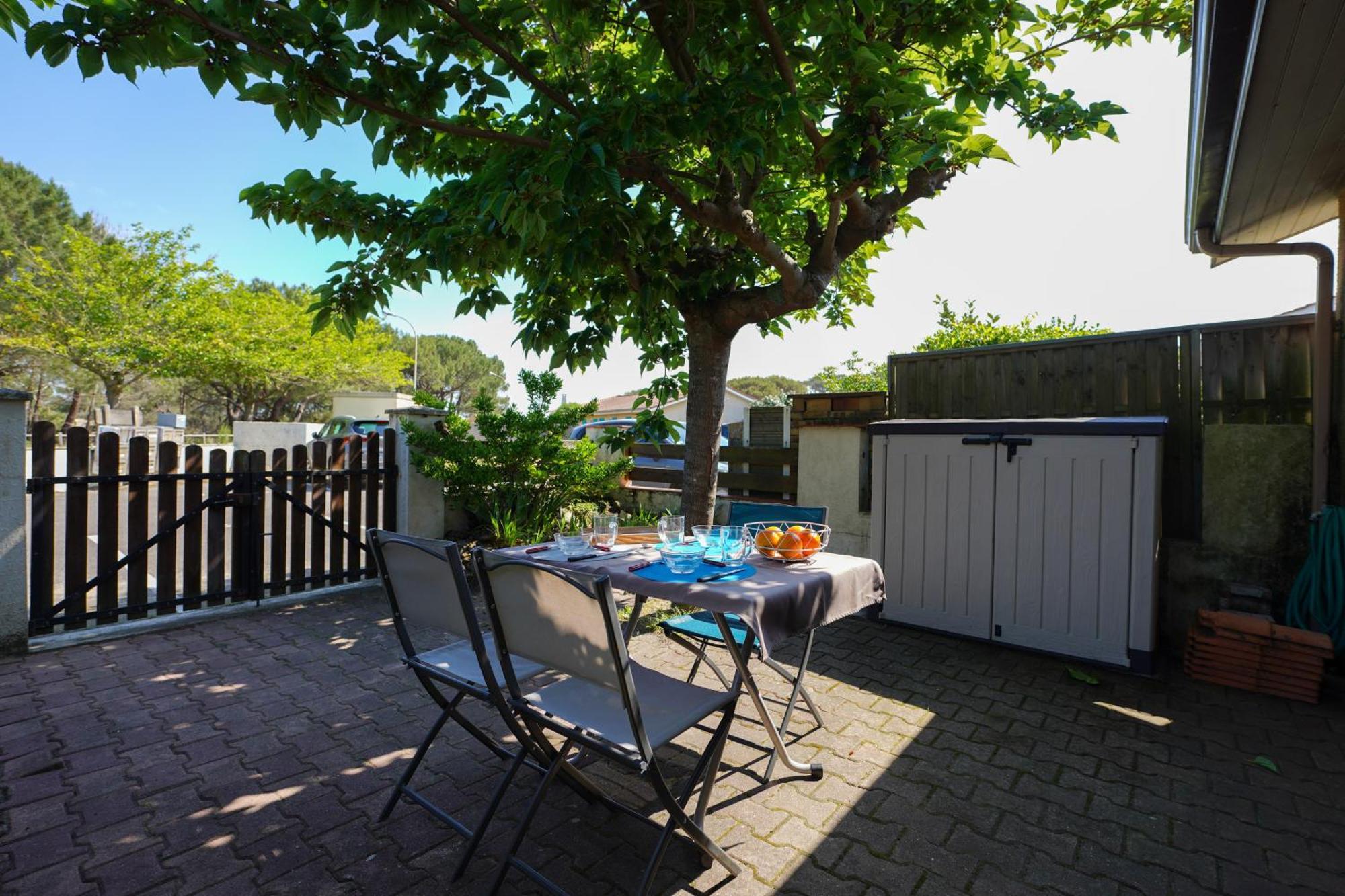 Maisonnette Au Pied De L'Ocean Avec Terrasse Biscarrosse Exteriör bild